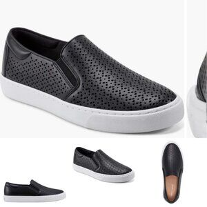 EASY SPIRIT•black faux leather slip on sneakers 7.5M NIB